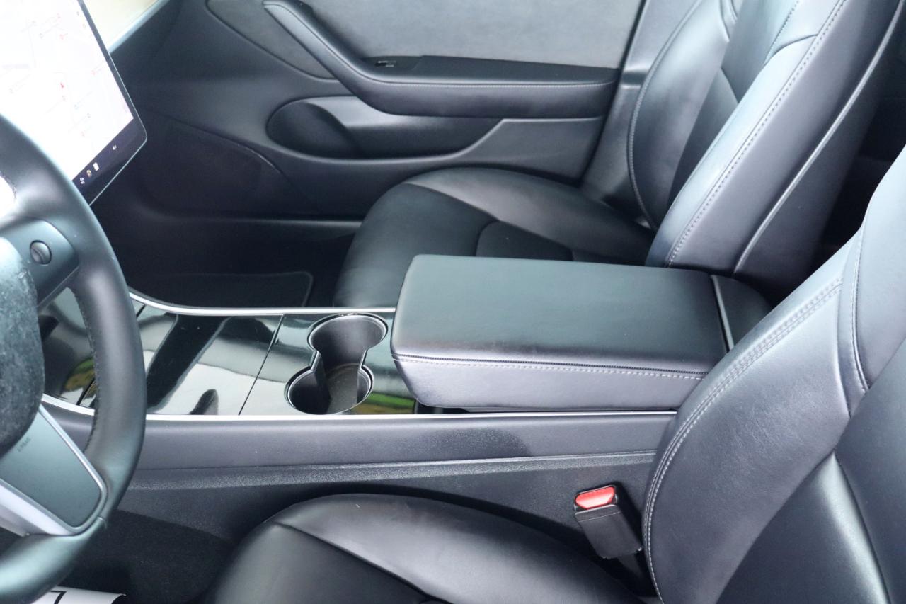 Tesla Model 3 Mid Range Battery RWD 2018