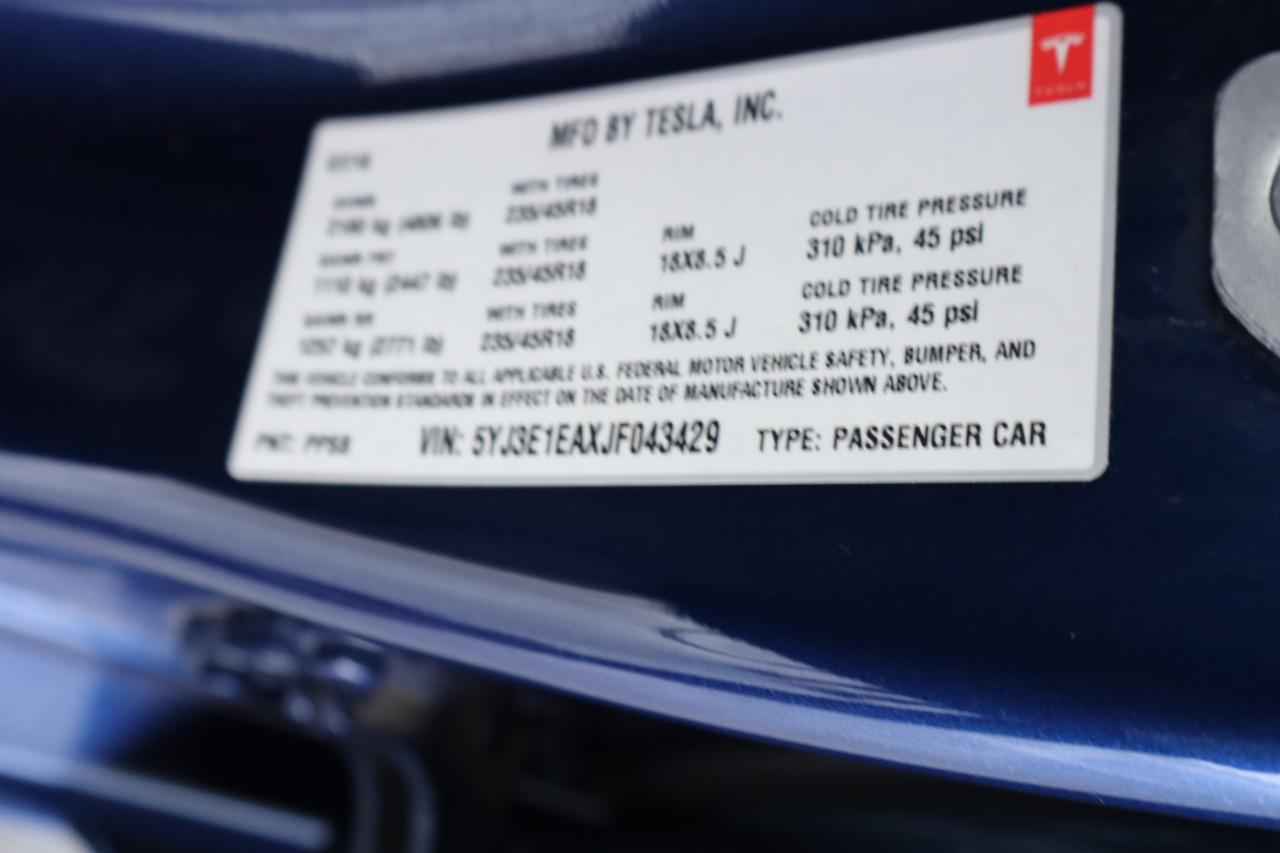 Tesla Model 3 Mid Range Battery RWD 2018