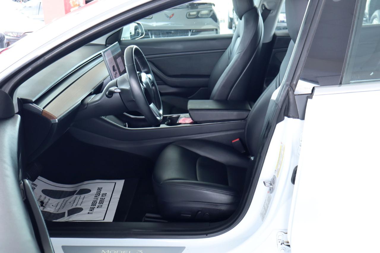 Tesla Model 3 Mid Range Battery RWD 2018