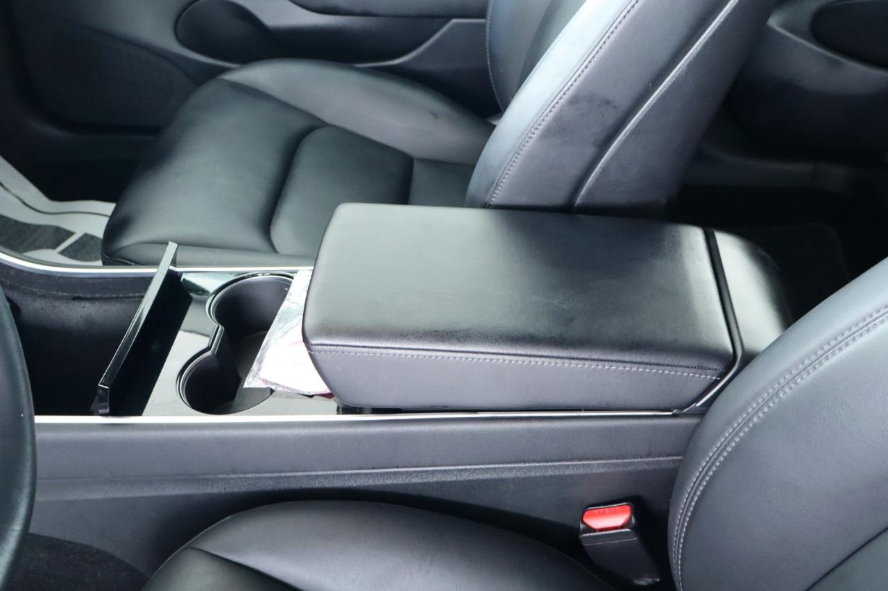 Tesla Model 3 Mid Range Battery RWD 2018