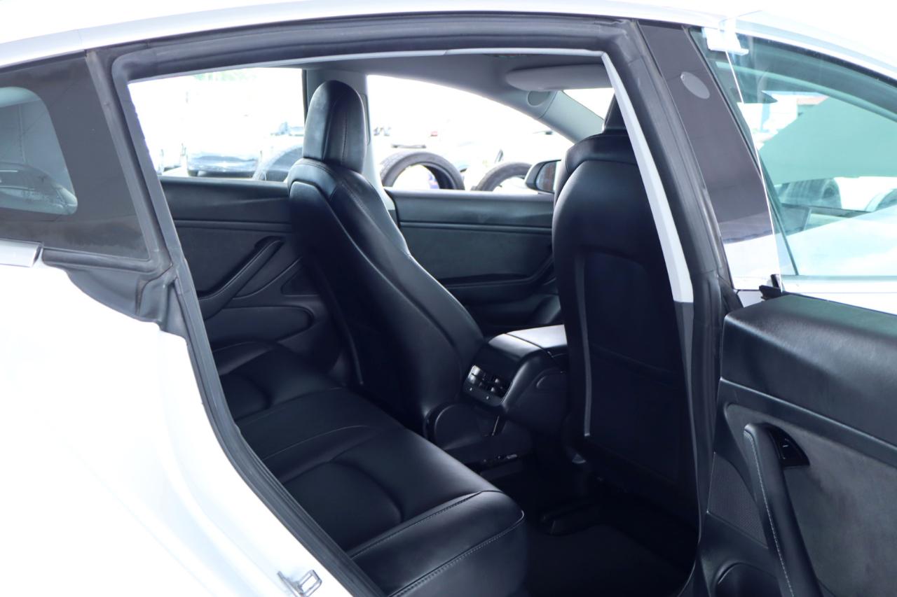 Tesla Model 3 Mid Range Battery RWD 2018