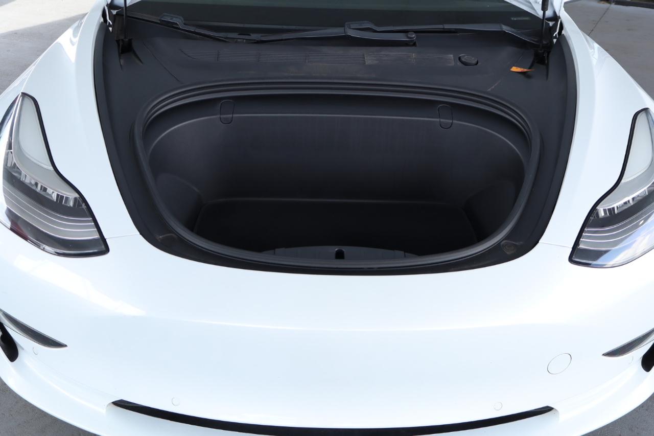 Tesla Model 3 Mid Range Battery RWD 2018