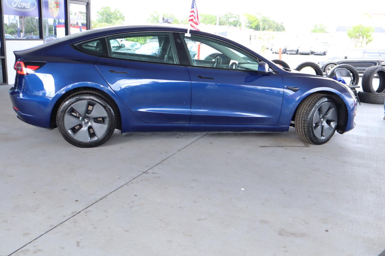 Tesla Model 3 RWD 2023