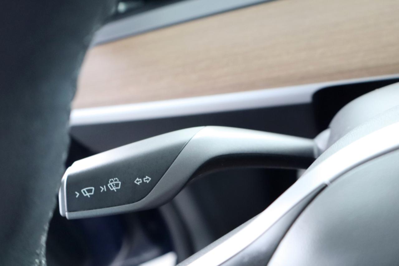 Tesla Model 3 RWD 2023
