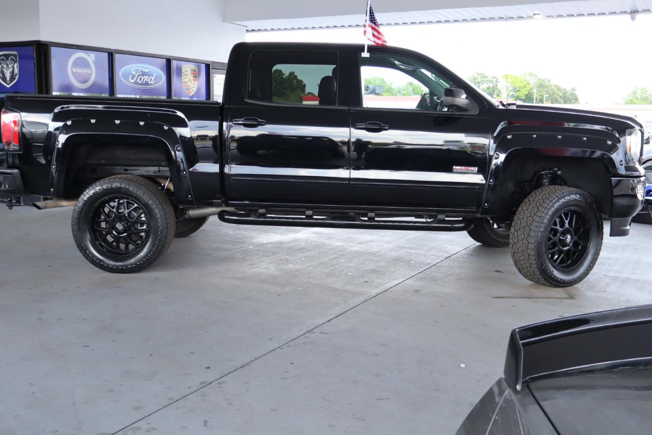 GMC Sierra 1500 4WD Crew Cab 143.5" SLT 2017