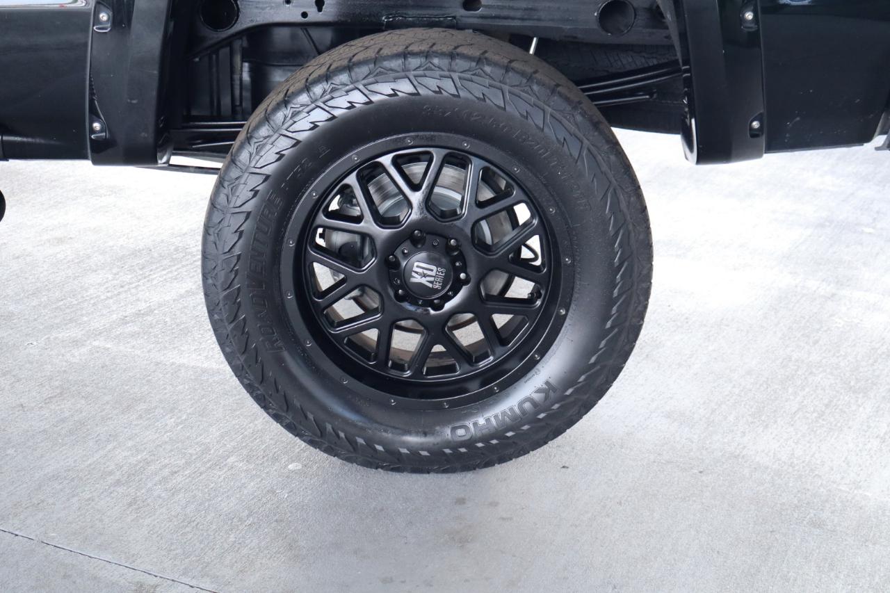 GMC Sierra 1500 4WD Crew Cab 143.5" SLT 2017