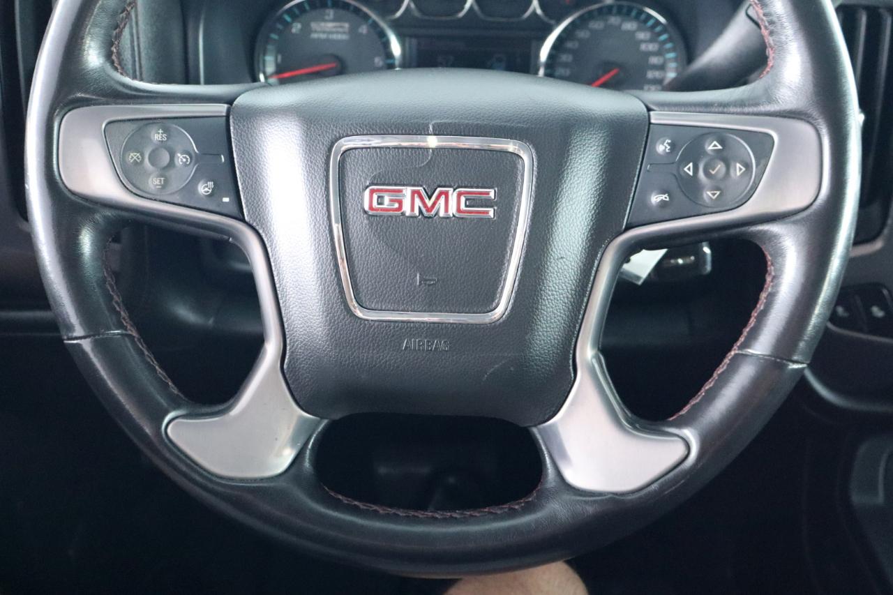 GMC Sierra 1500 4WD Crew Cab 143.5" SLT 2017