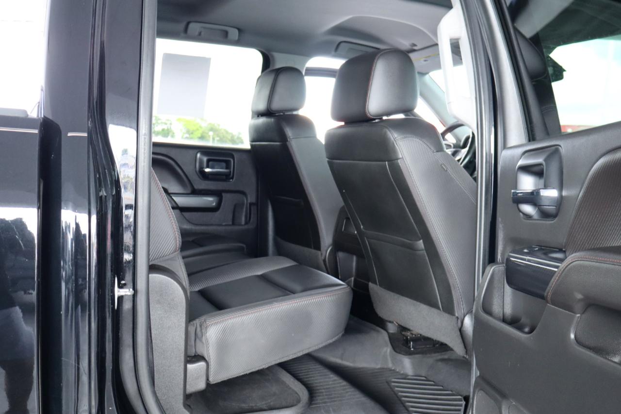 GMC Sierra 1500 4WD Crew Cab 143.5" SLT 2017