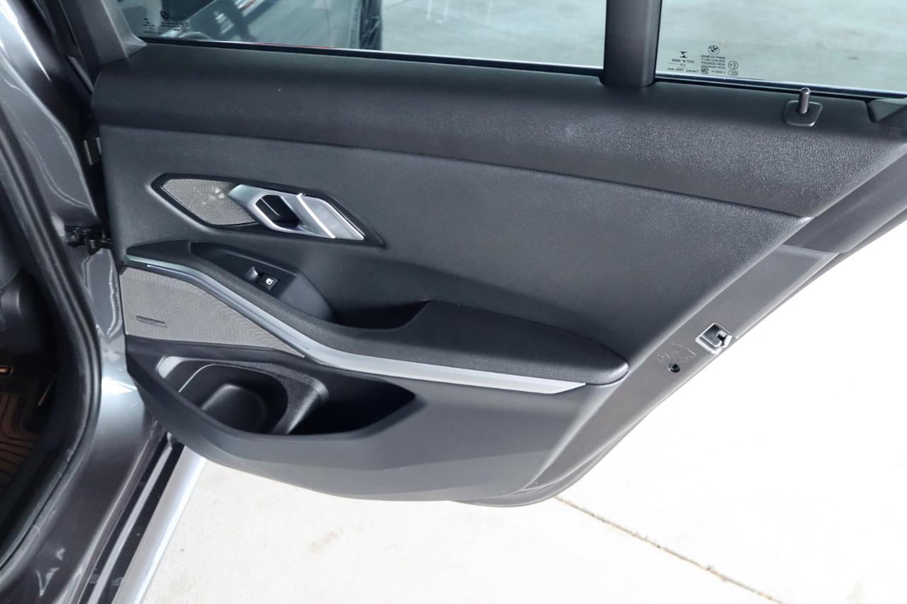 BMW 3 Series 330i Sedan North America 2021