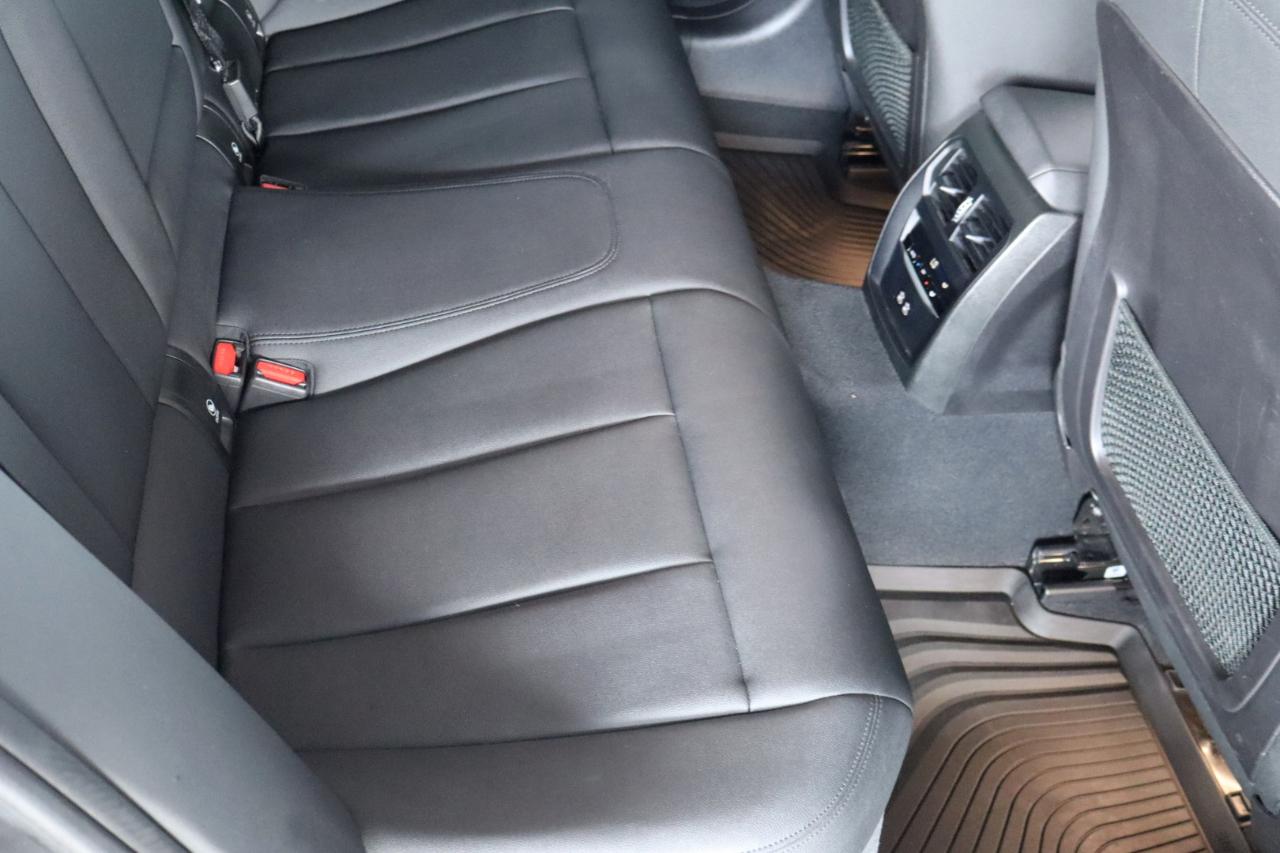 BMW 3 Series 330i Sedan North America 2021