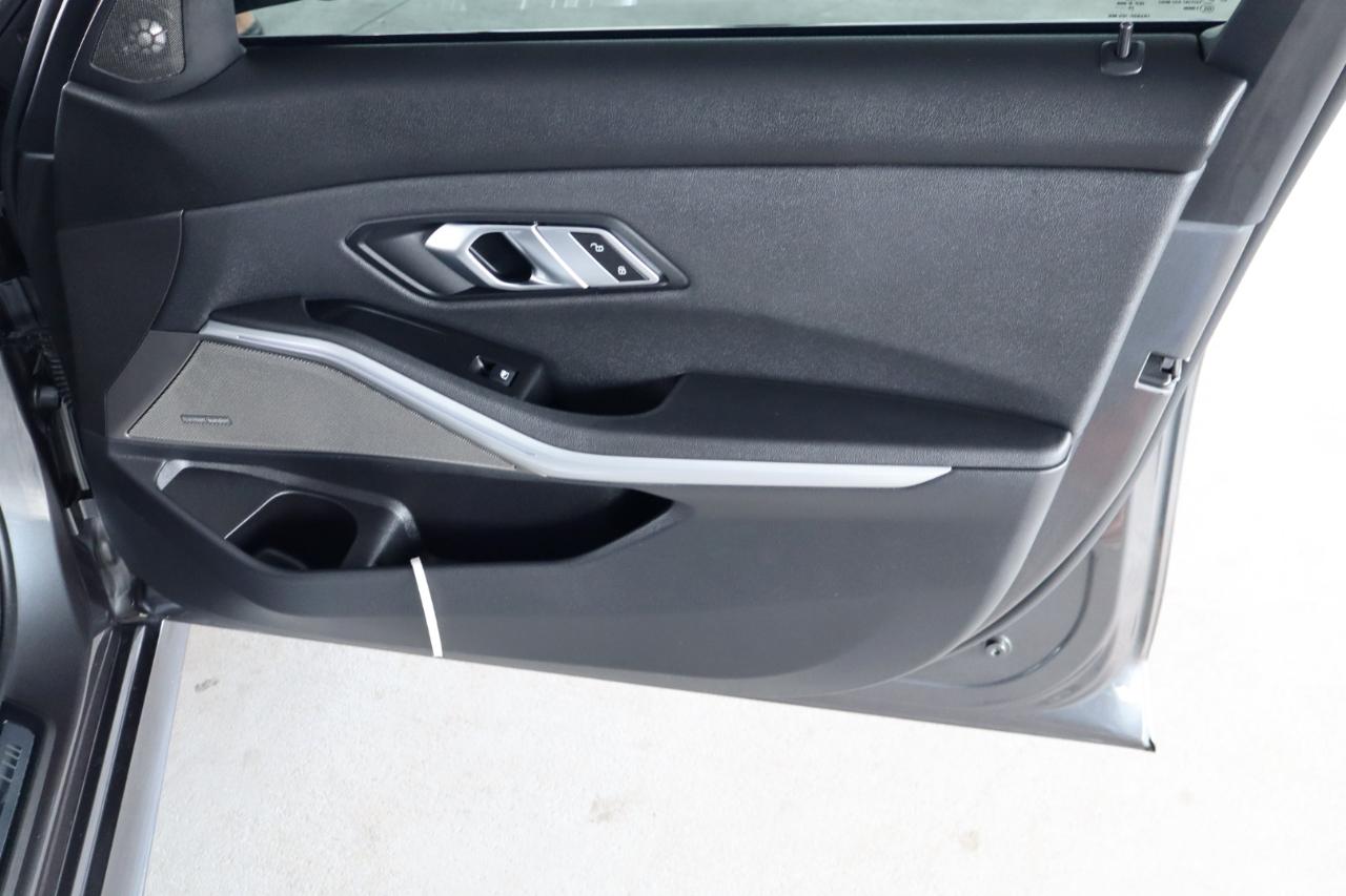 BMW 3 Series 330i Sedan North America 2021