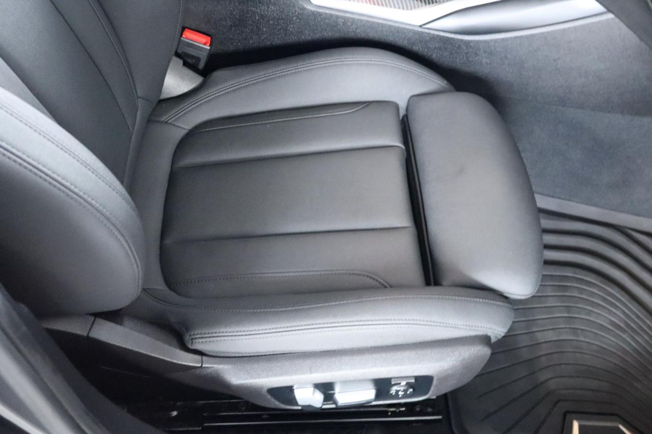 BMW 3 Series 330i Sedan North America 2021