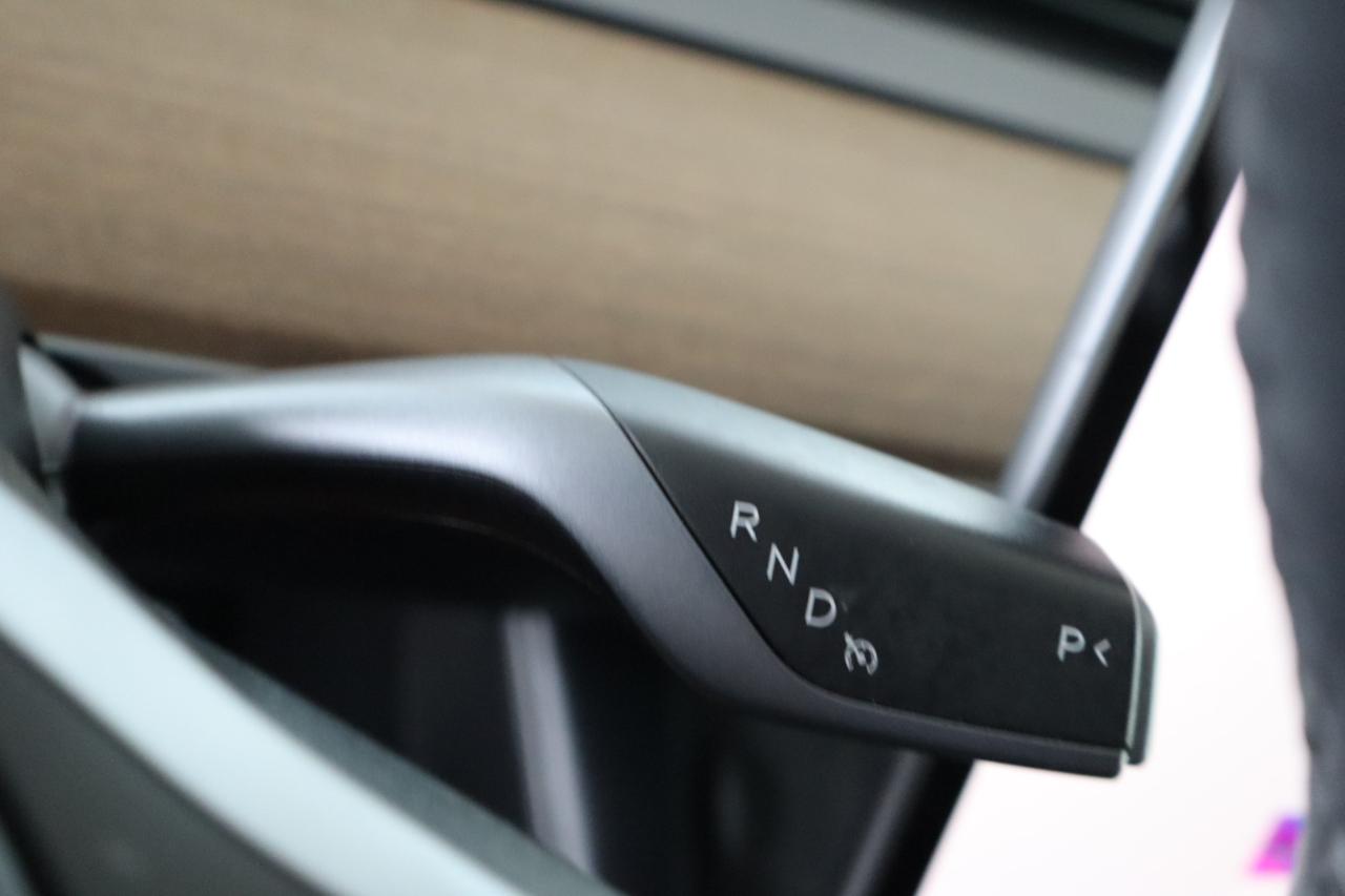 Tesla Model Y Performance AWD 2023