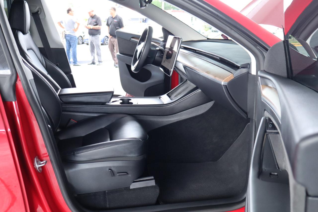 Tesla Model Y Performance AWD 2023