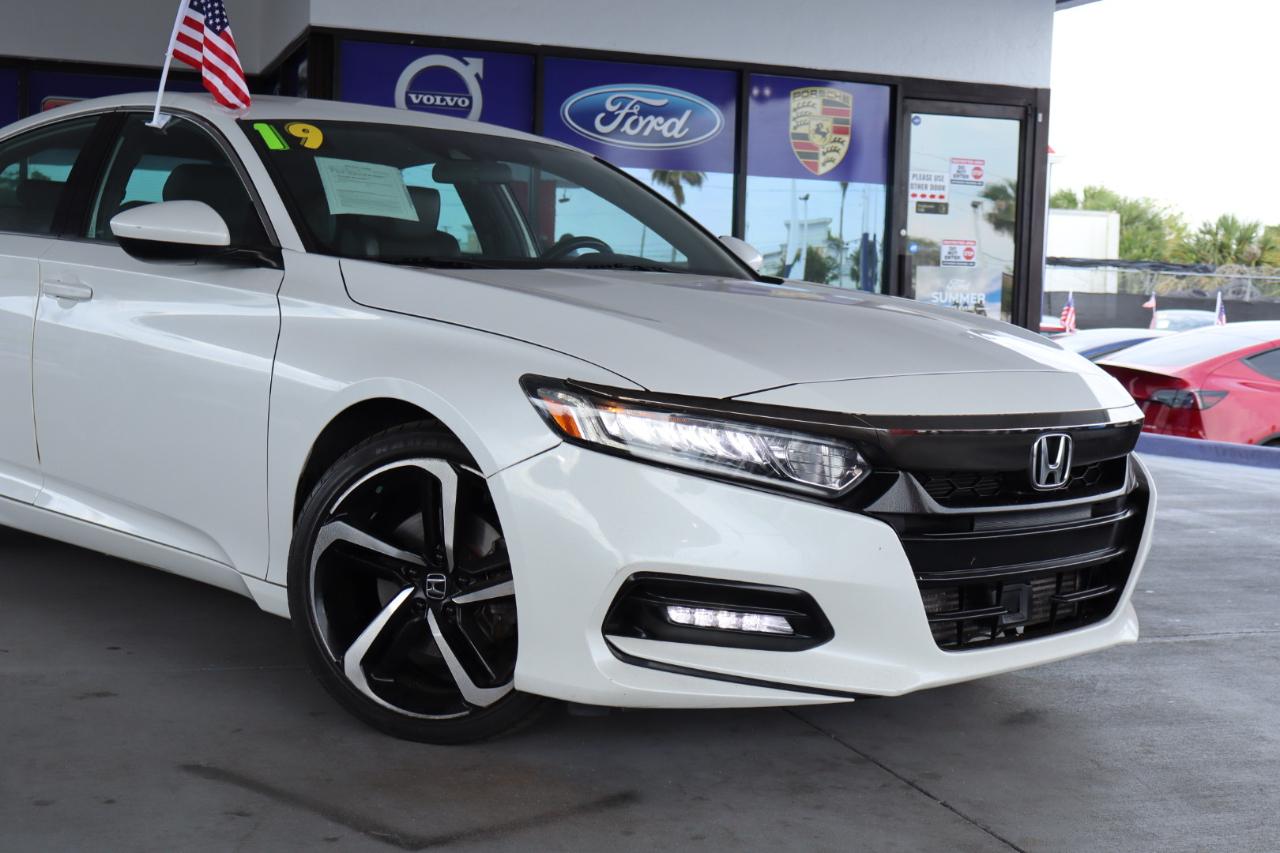 Honda Accord Sedan Sport 1.5T CVT 2019