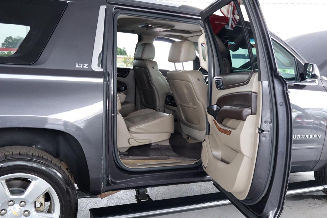 Chevrolet Suburban 4WD 4dr LTZ 2015