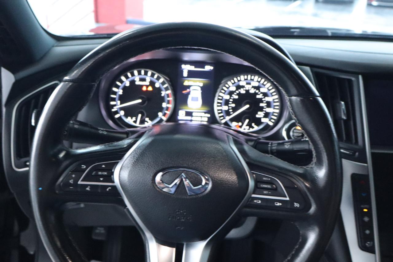 Infiniti Q60 3.0t PURE RWD 2020