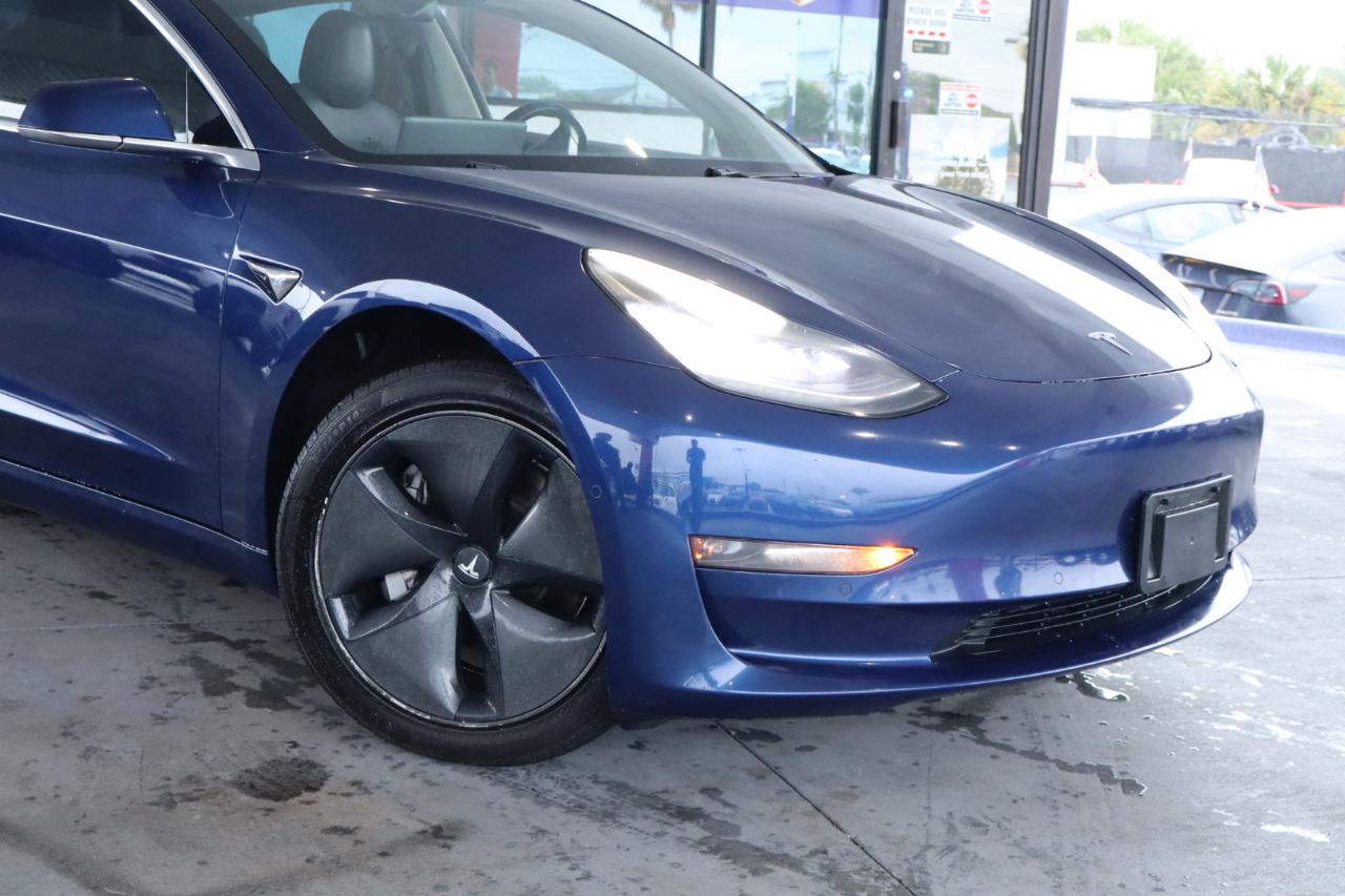Tesla Model 3 Mid Range Battery RWD 2018
