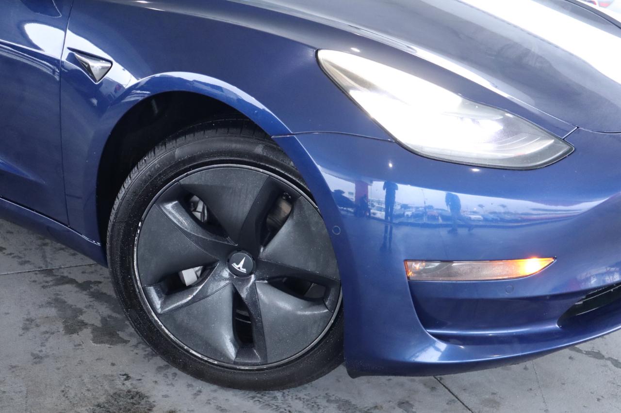 Tesla Model 3 Mid Range Battery RWD 2018