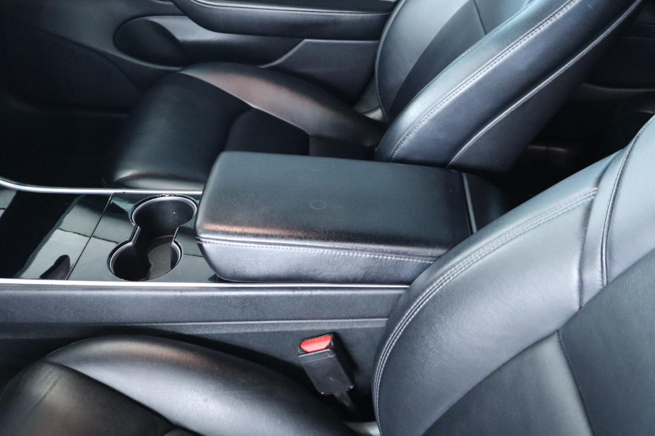 Tesla Model 3 Mid Range Battery RWD 2018