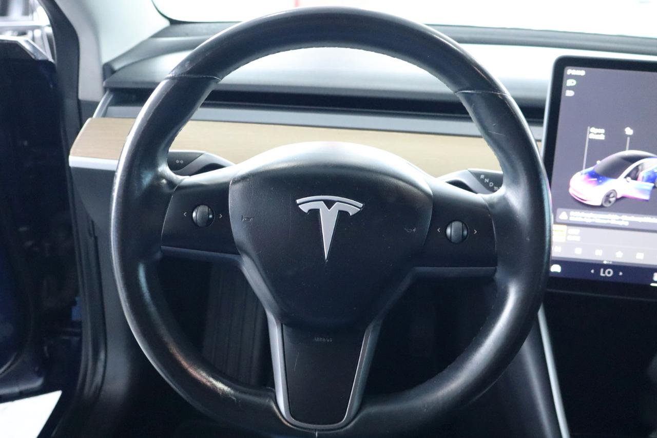 Tesla Model 3 Mid Range Battery RWD 2018