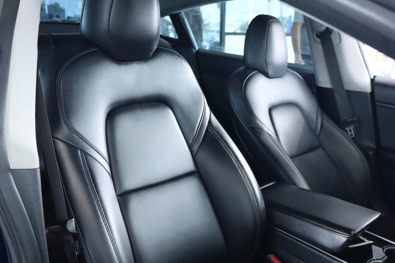 Tesla Model 3 Mid Range Battery RWD 2018