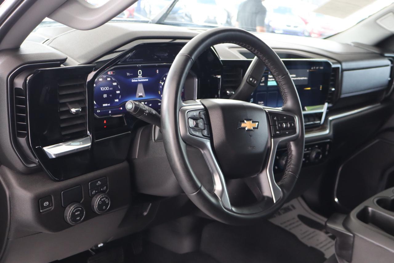 Chevrolet Silverado 1500 2WD Crew Cab 147" LT 2024