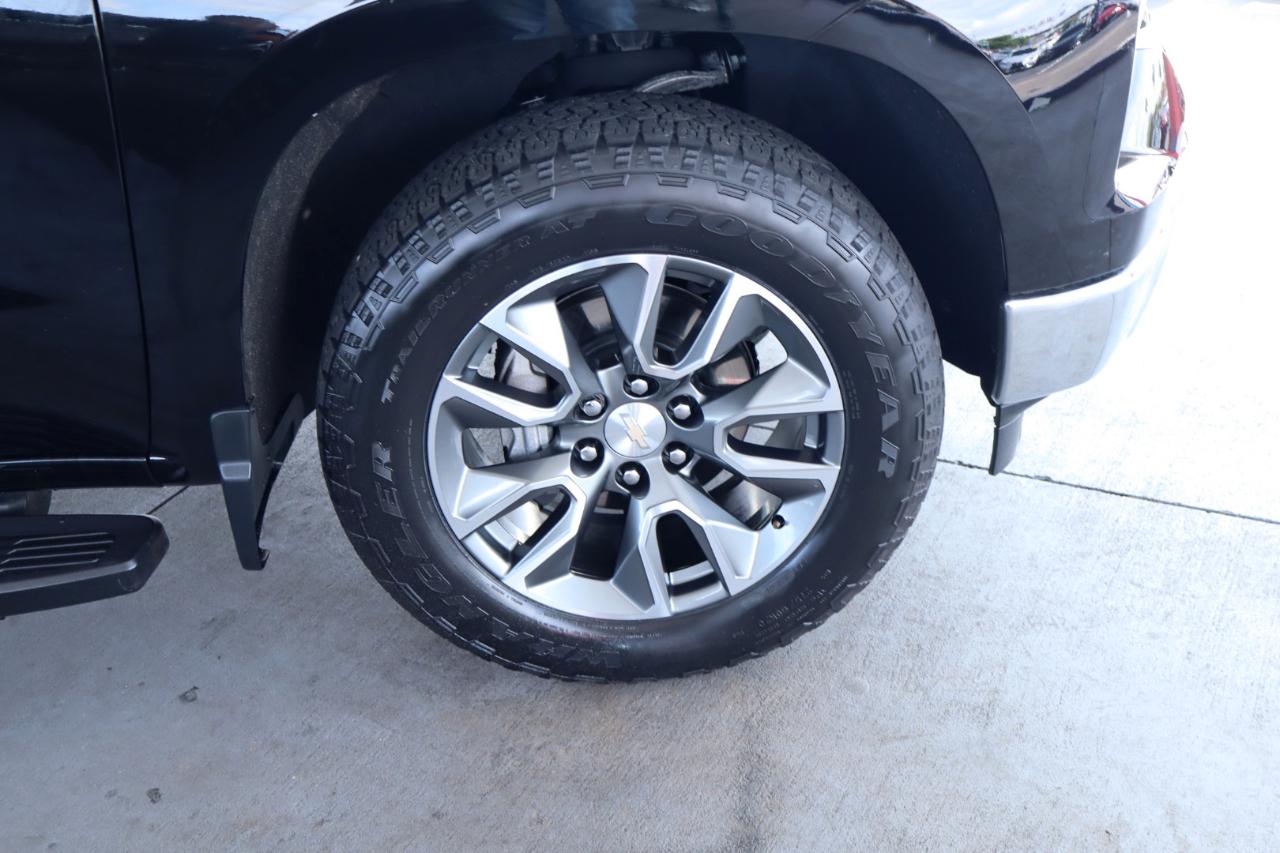 Chevrolet Silverado 1500 2WD Crew Cab 147" LT 2024