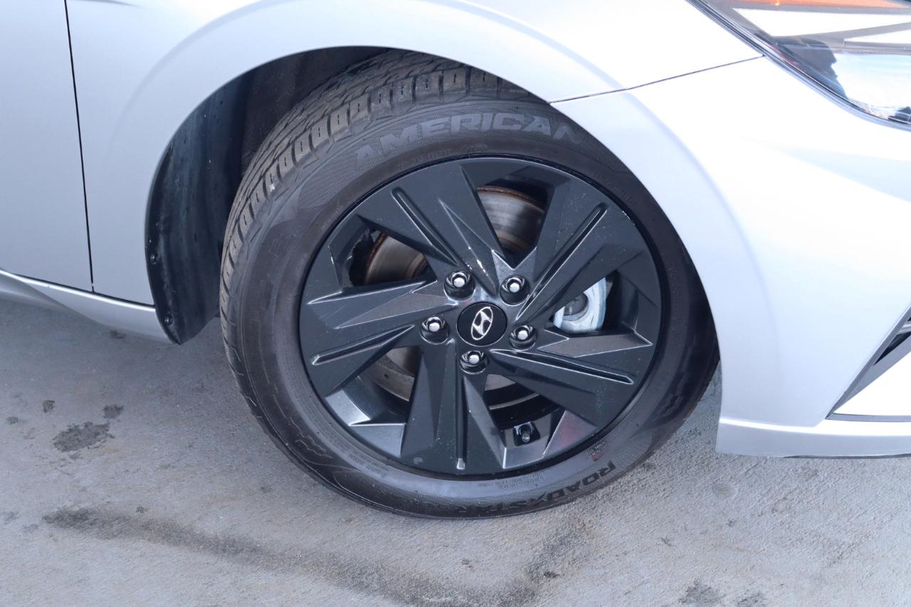 Hyundai Elantra SEL IVT 2023