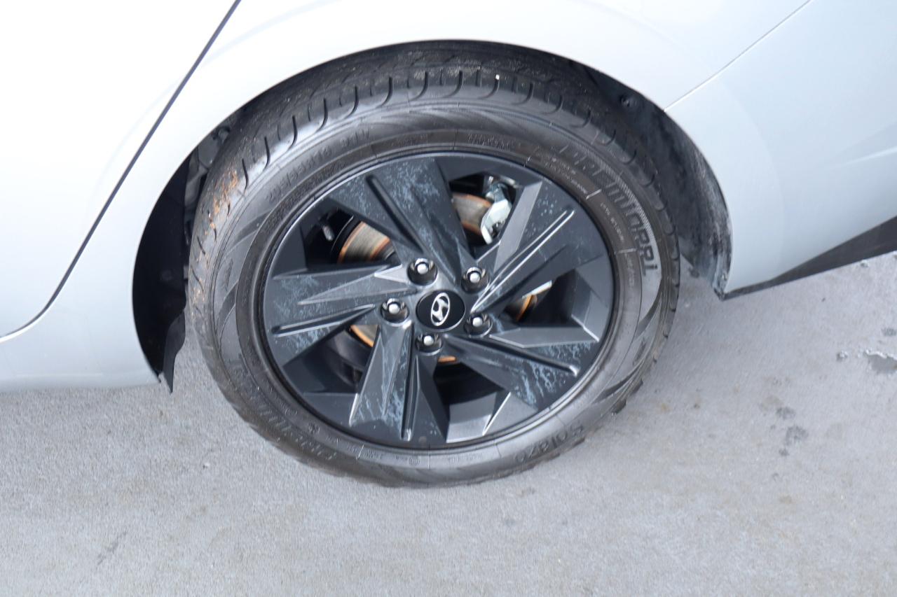 Hyundai Elantra SEL IVT 2023