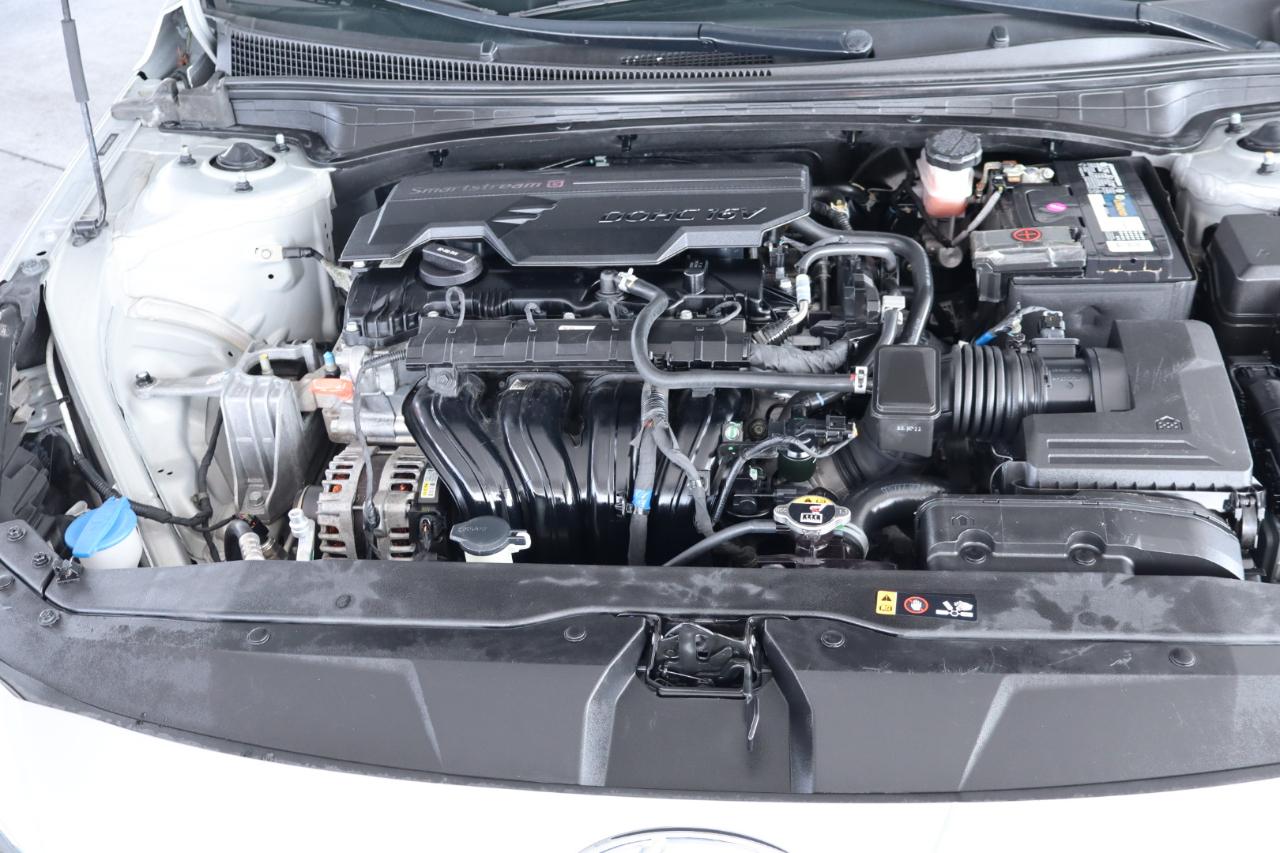 Hyundai Elantra SEL IVT 2023