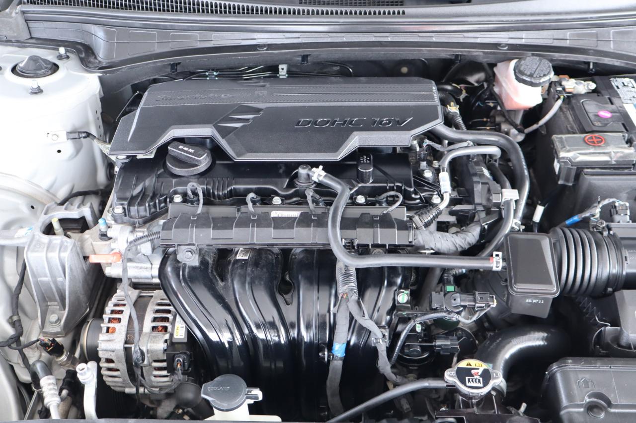 Hyundai Elantra SEL IVT 2023