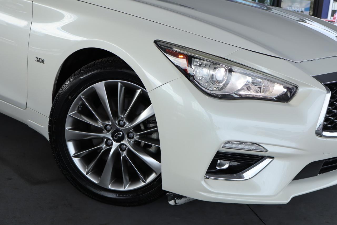 Infiniti Q50 3.0t LUXE RWD 2019