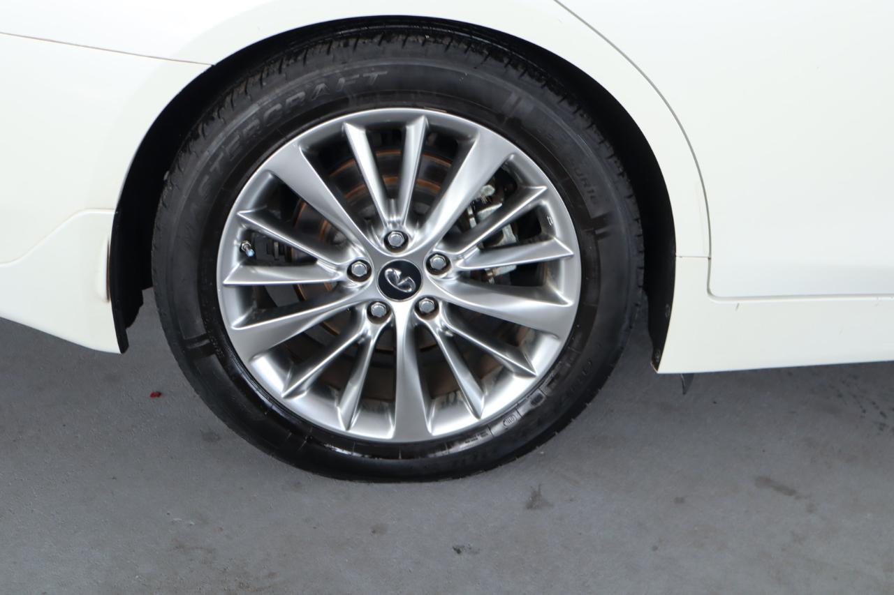 Infiniti Q50 3.0t LUXE RWD 2019