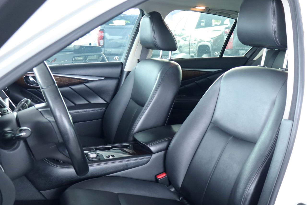 Infiniti Q50 3.0t LUXE RWD 2019