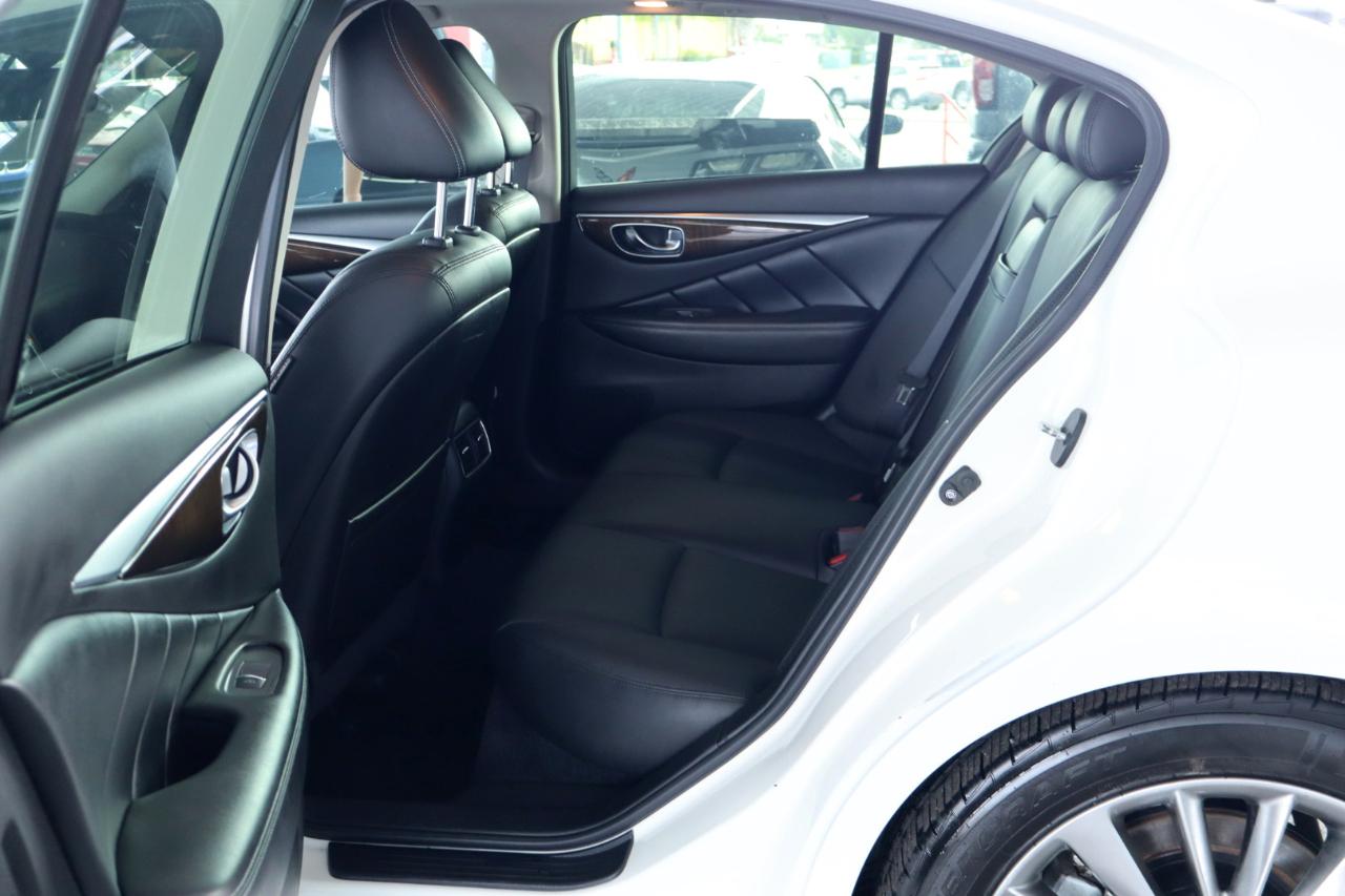 Infiniti Q50 3.0t LUXE RWD 2019