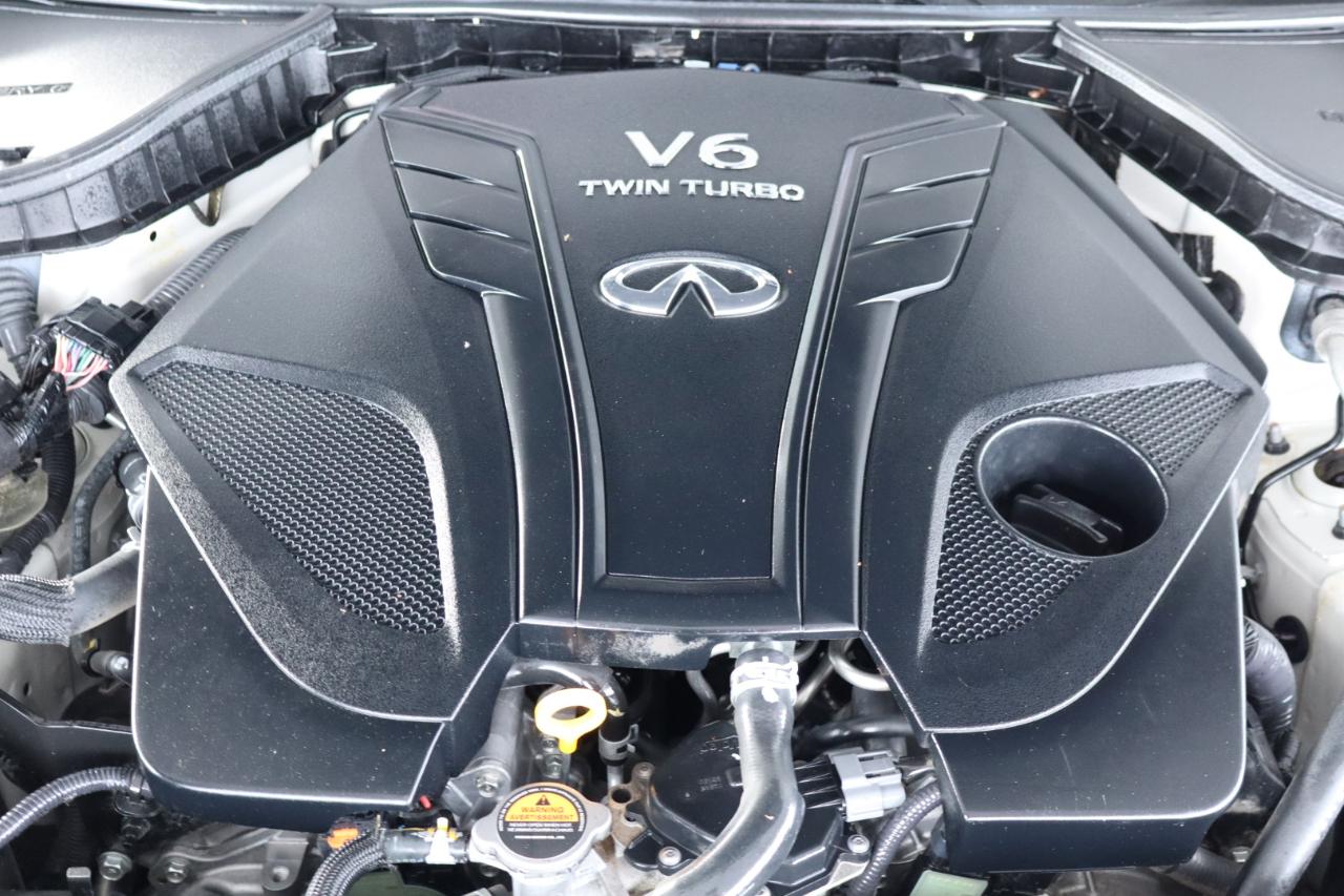 Infiniti Q50 3.0t LUXE RWD 2019