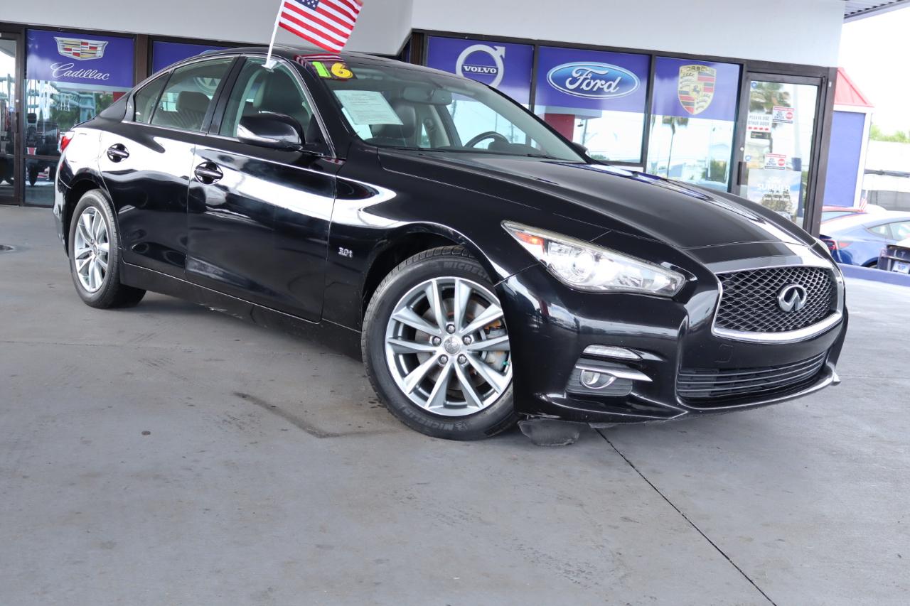 Infiniti Q50 4dr Sdn 3.0t Premium AWD 2016