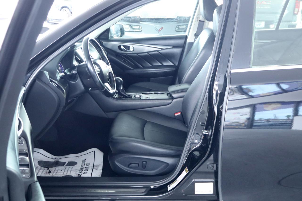 Infiniti Q50 4dr Sdn 3.0t Premium AWD 2016