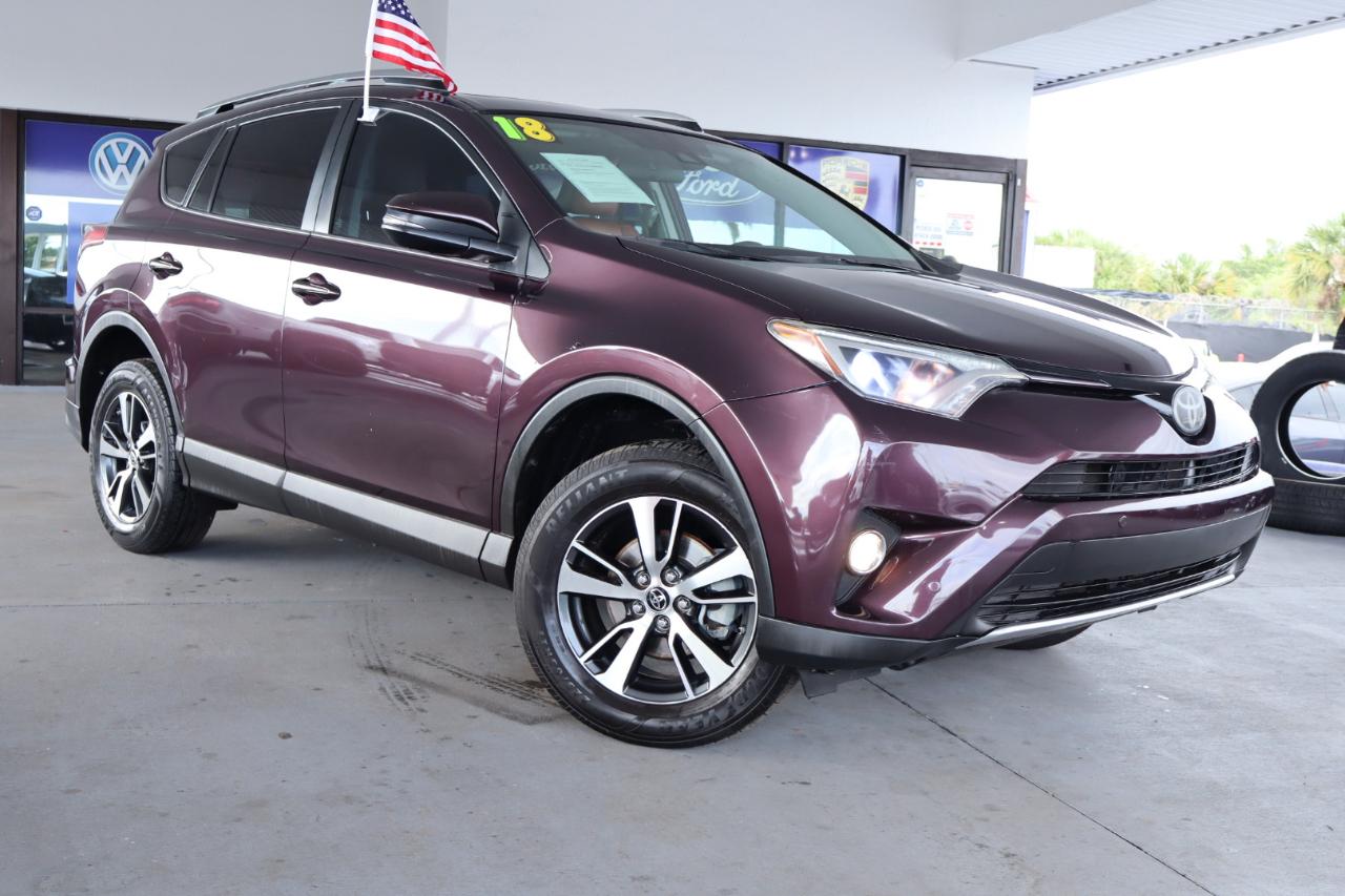 Toyota RAV4 XLE Premium FWD (Natl) 2018