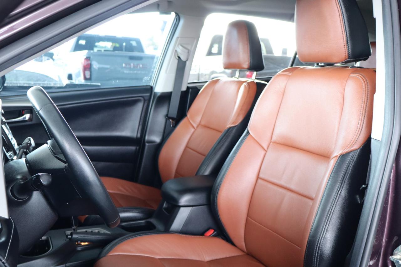 Toyota RAV4 XLE Premium FWD (Natl) 2018