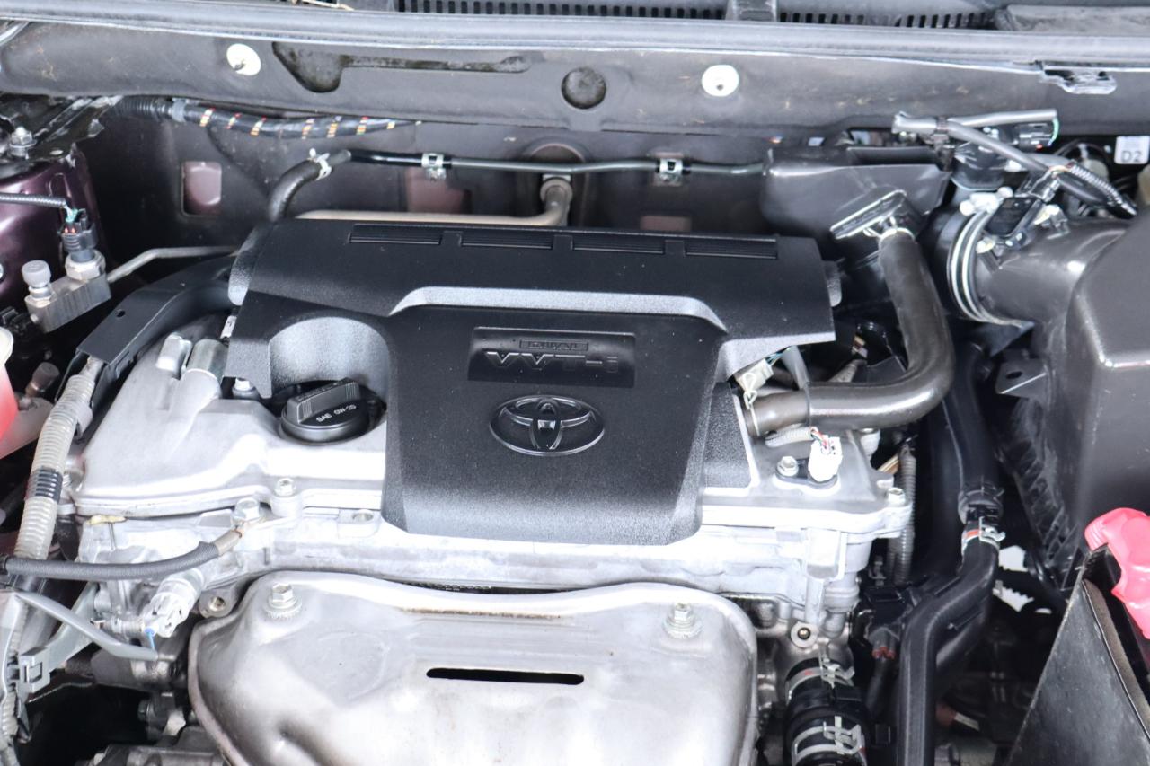 Toyota RAV4 XLE Premium FWD (Natl) 2018