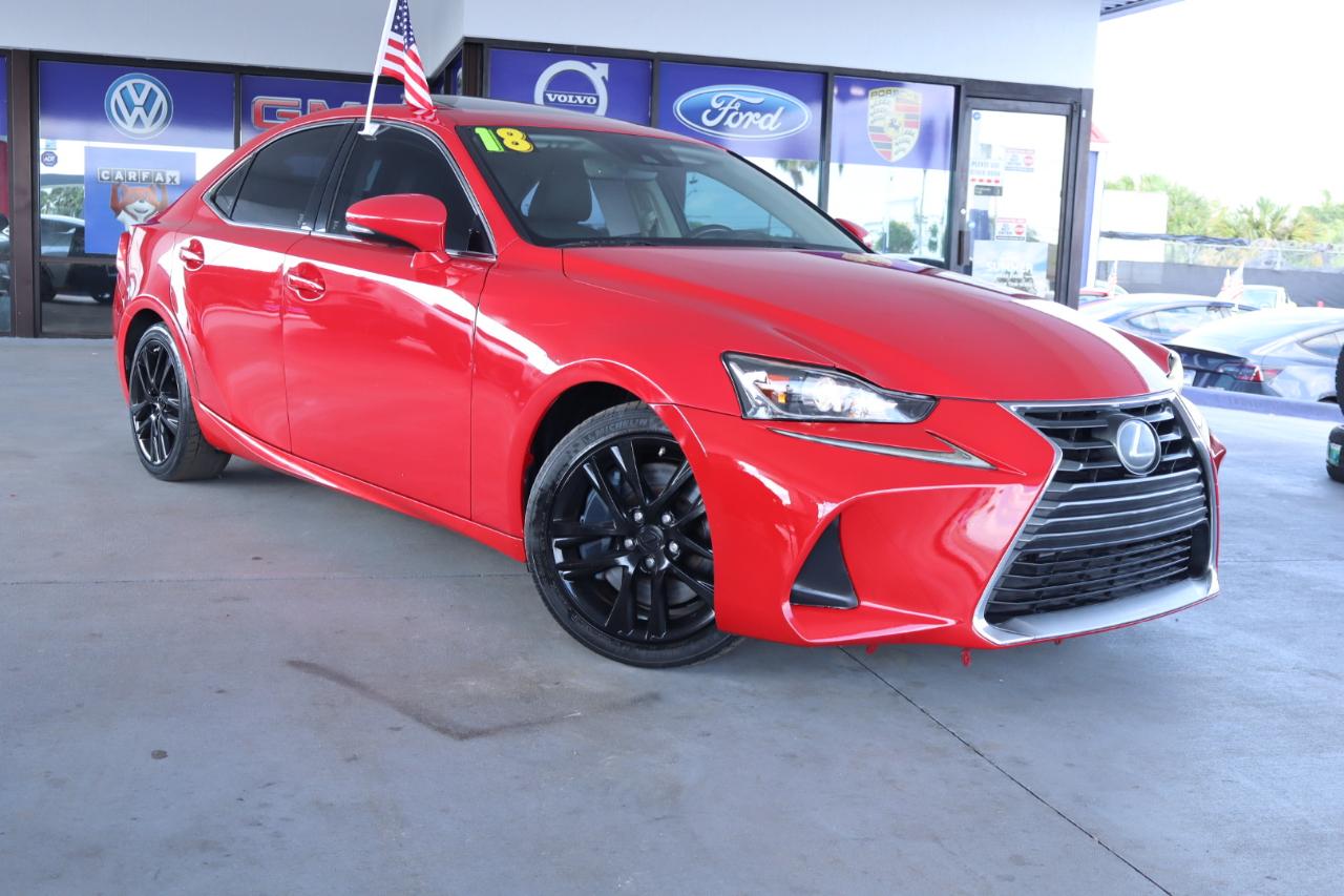 Lexus IS IS 300 RWD 2018
