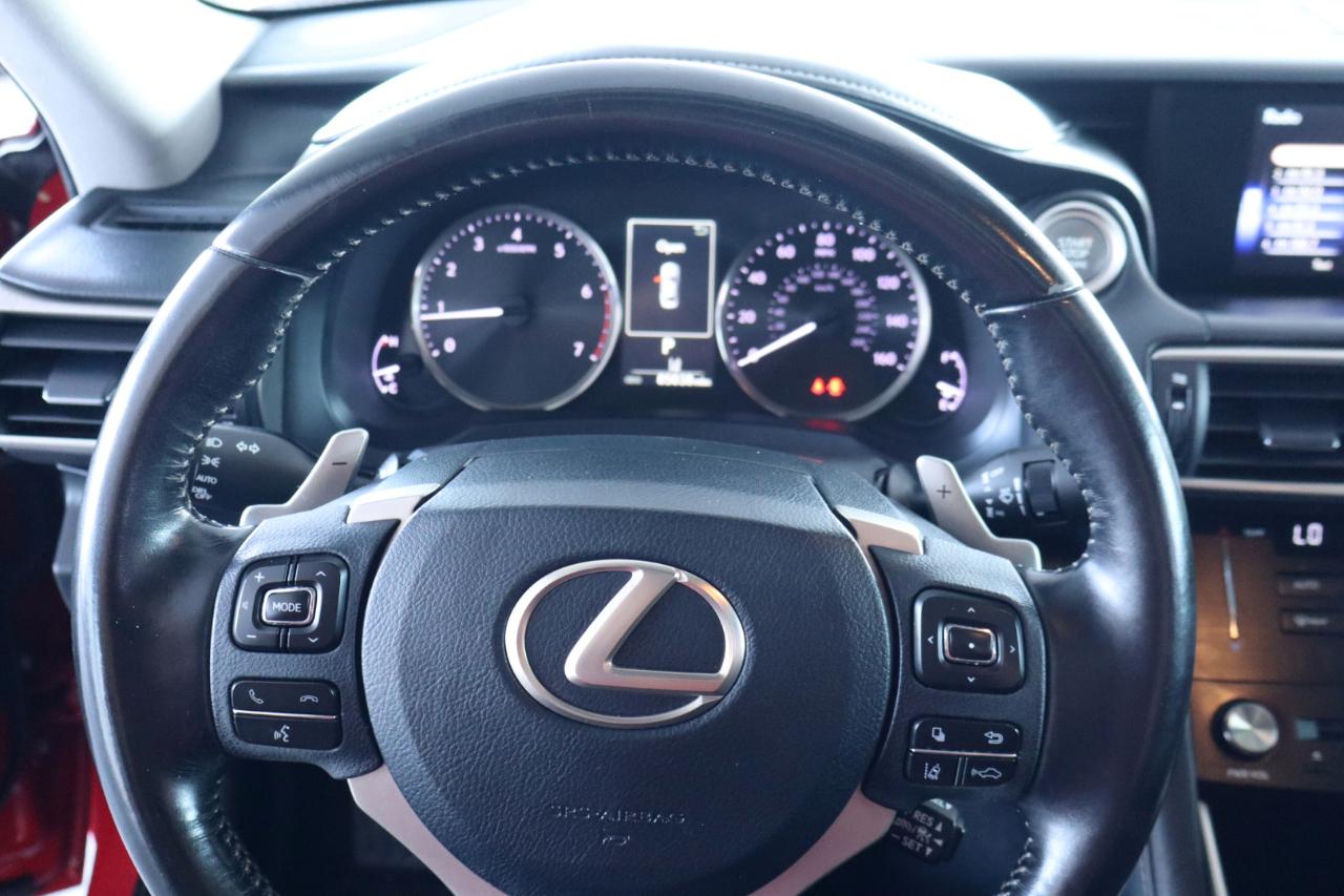Lexus IS IS 300 RWD 2018