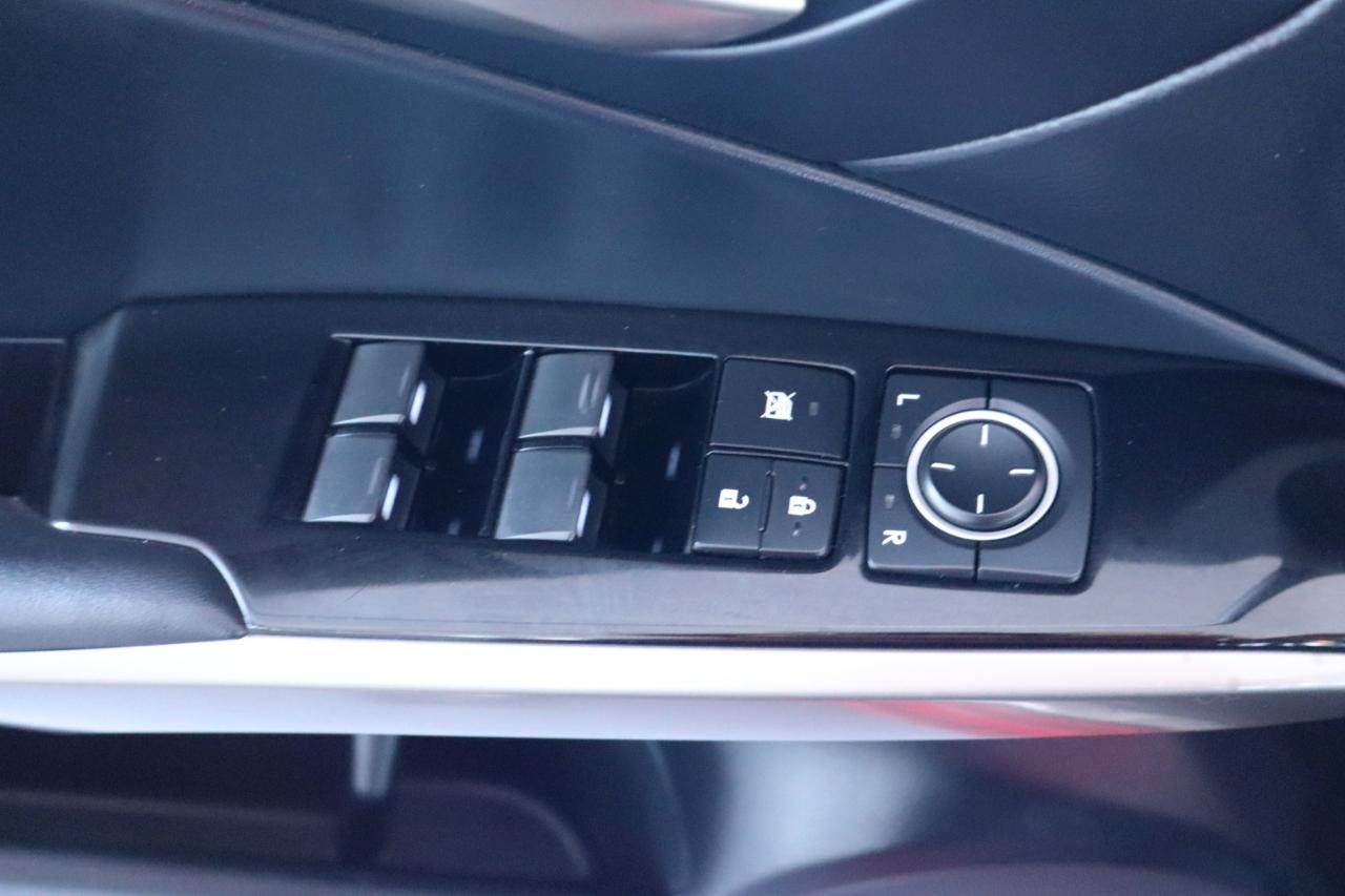 Lexus IS IS 300 RWD 2018