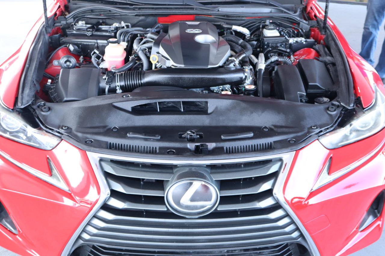 Lexus IS IS 300 RWD 2018