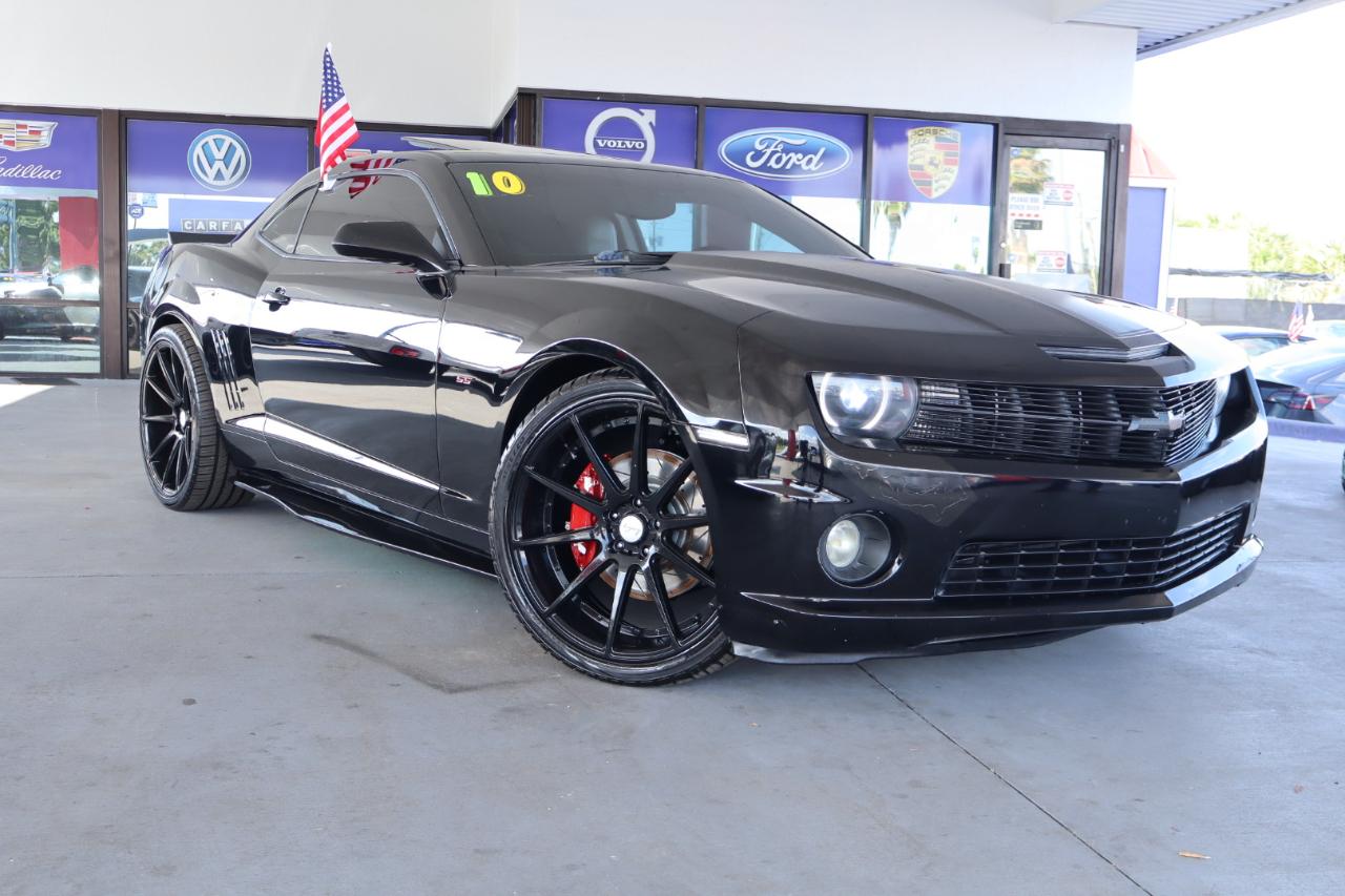 Chevrolet Camaro 2dr Cpe 2SS 2010