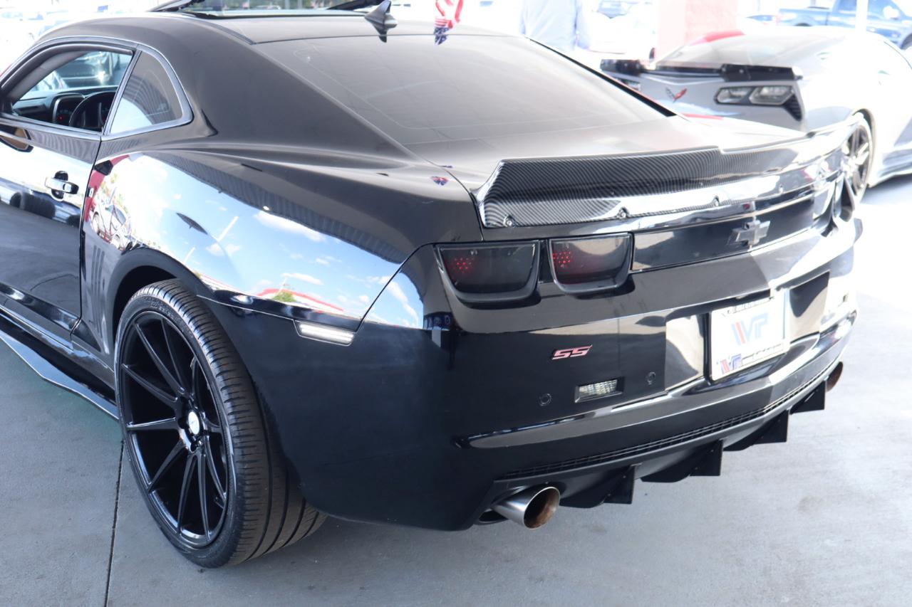 Chevrolet Camaro 2dr Cpe 2SS 2010