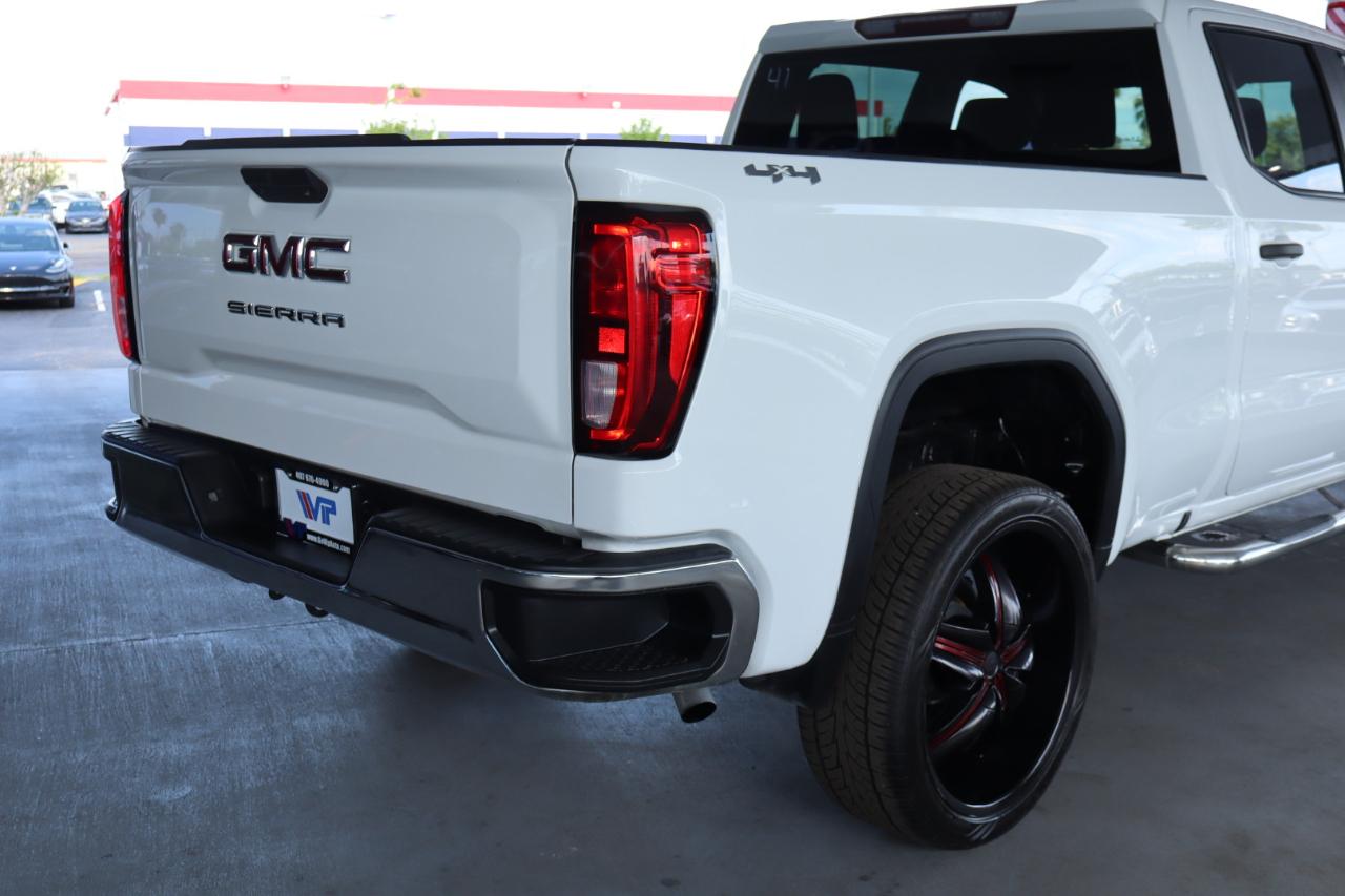 GMC Sierra 1500 4WD Crew Cab 157" 2020