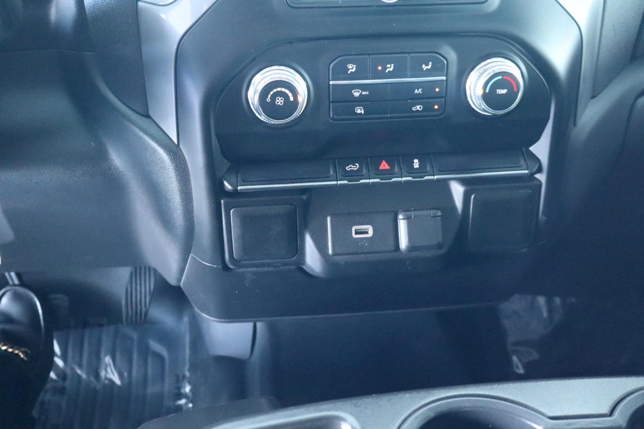 GMC Sierra 1500 4WD Crew Cab 157" 2020